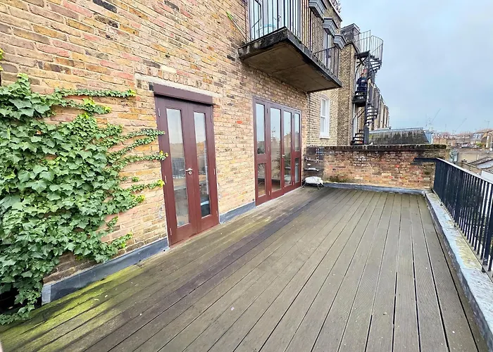 Kensington Premium Three Bed Suites